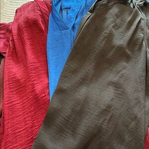 Alfa I Women's Sleeveless Blouses